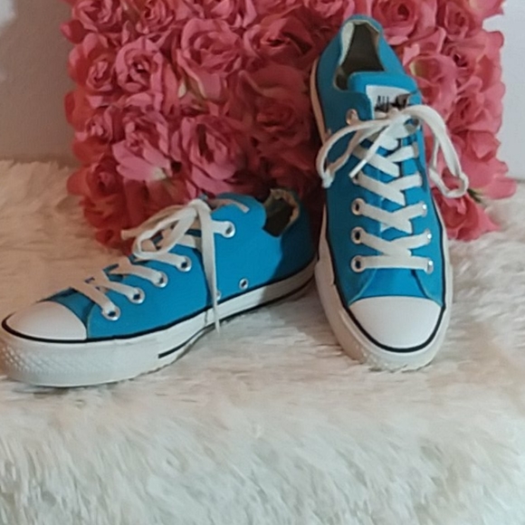 Converse Shoes - Converse All Stars sz 8